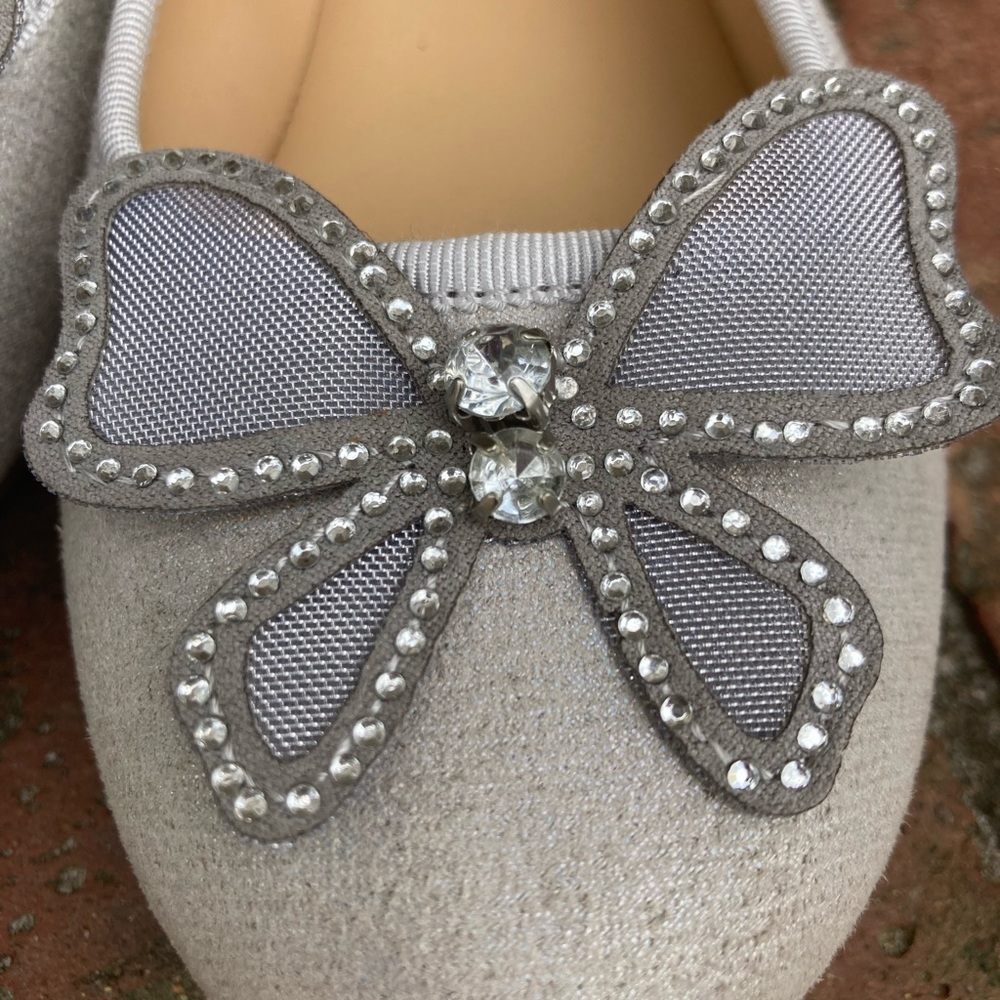 Badgley Mischka Angel Wings Ballet Flats Girls Size 1 Girls Worn Once